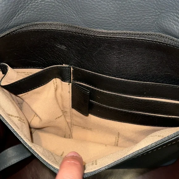 Derek Alexander Leather Bucket Bag - Picture 4 of 16